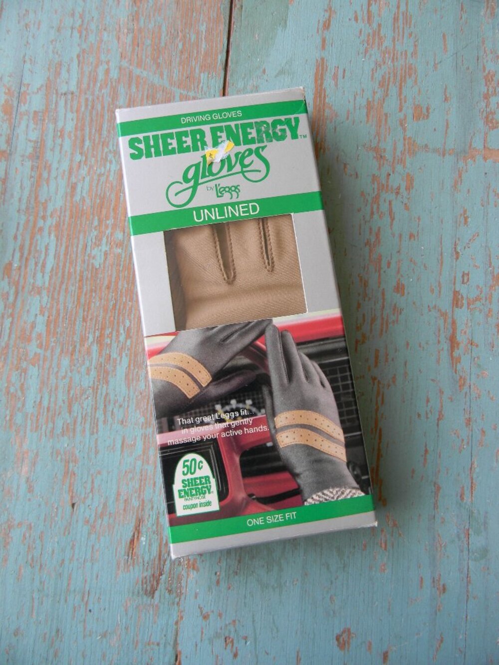 NEW VINTAGE LEGGS SHEER ENERGY GLOVES ONE SIZE FITS MOST TAN DRIVING GLOVES